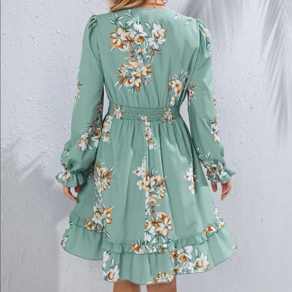 Maternity Dress - Picture 2 of 5